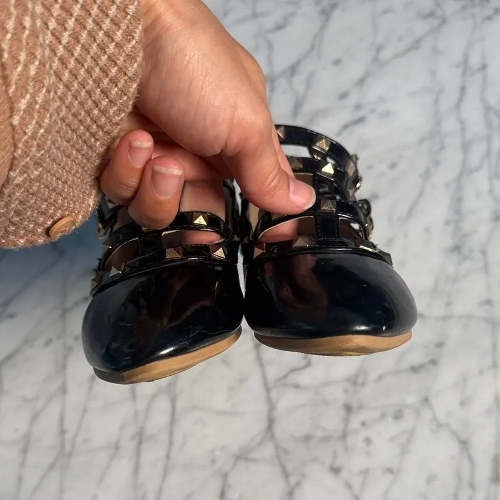 Chloe K. New York Camilla Rock Stud Shoes Sz 1